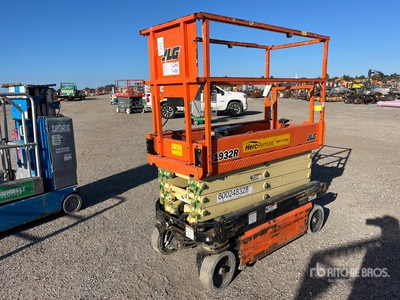 2019 JLG 1932R Electric Scissor Lift