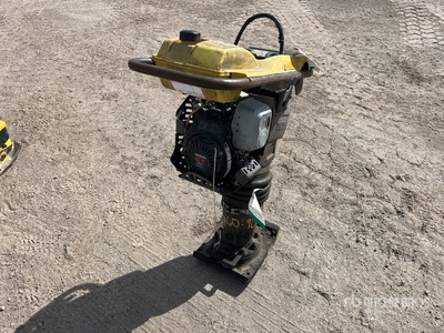 2017 Wacker Neuson BS60-4AS  آلة  لتسوية السطح غير المستوي