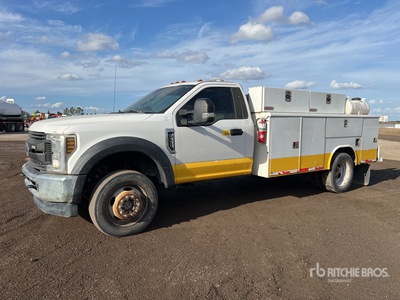 2018 Ford F-550 XL 4x4 Utility Truck