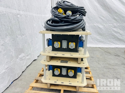 Quantity of (2) LEX DB100 30kW Power Distribution Spider Boxes & Cords معدات توزيع كهربائي (Unused)