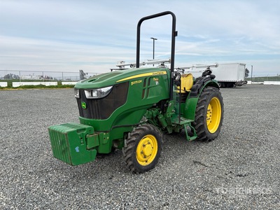 2019 John Deere 5075GV 4WD Tractor Agrícola