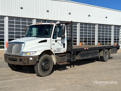 2003 International DuraStar 4300 4x2 Pritsche-Lkw