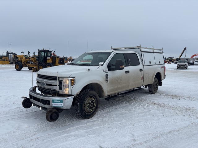 2018 FORD F350 CC AWD RG XLT 4x4 Crew Cab Hi-Rail Pickup