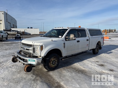 2018 Ford F-350 XLT 4x4 Crew Cab Pickup