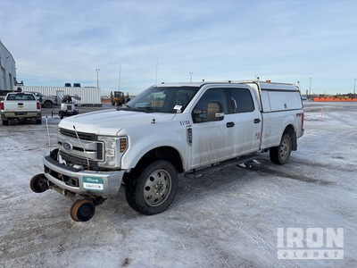 2019 Ford F-250 XLT 4x4 Crew Cab Pickup
