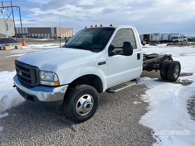 2002 Ford F-350 XL 4x4 Cab and Chassis (Inoperable)
