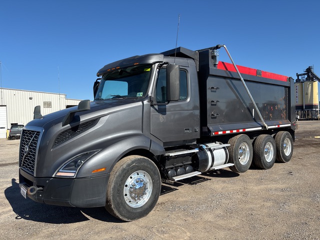 2019 Volvo VNL 8x4 Tri/A Dump Truck