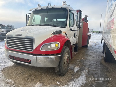 Fassi F95A.23 7253 lb Knuckle Boom on 2011 Freightliner M2106 4x2 Autocarro con braccio sollevamento (Inoperable)