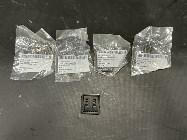 (17,225) Belt Buckles