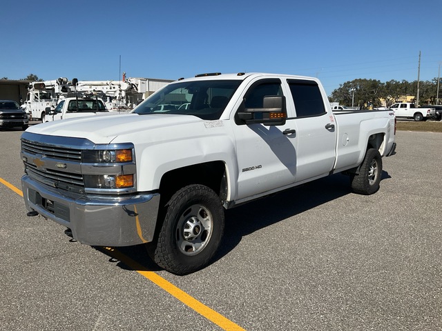 2018 Chevrolet 2500 HD 4x4 Crew Cab Pickup