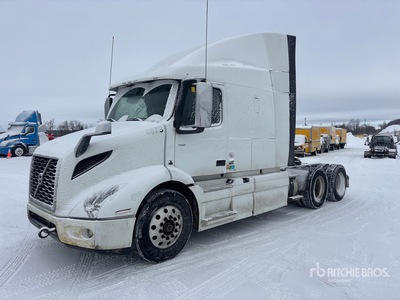 2020 Volvo VNR 6x4 تراكتور شاحنة كابينة النوم (ثنائية المحور)