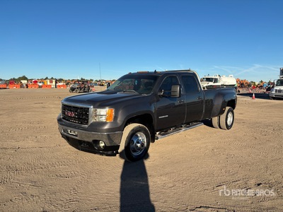 2011 GMC Sierra 3500HD SLT 4x4 Crew Cab Pickup