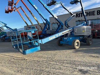 2007 Genie S-85 4WD Dual Fuel Telescopische hoogwerker