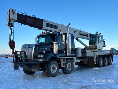 National 18103 40 ton Straight Boom on 2002 Western Star 4900 10x6 Twin-Steer Sleeper Boom Truck