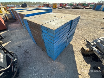 Quantity of (30) Symons 2 ft x 4 ft Concrete Forms