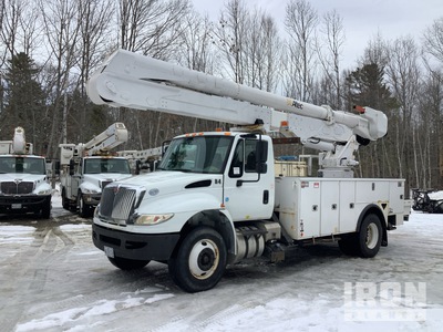 2017 Altec AA55 Articulated Boom on 2018 International 4300 4x2 バケツトラック