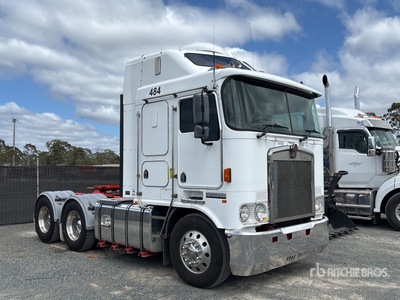 2004 Kenworth K104 6x4 トラックトラクター（T/A）