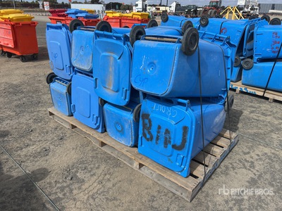 Quantity of (8) حاوية القمامة