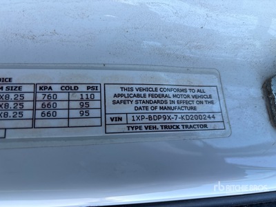 2019 Peterbilt 579 6x4 T/A Sleeper Truck Tractor