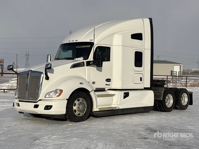 2022 Kenworth T680 6x4 T/A Sleeper Truck Tractor