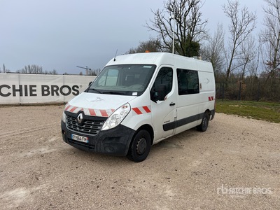 2015 Renault Master DCI 135 Vehicule Utilitaire فان نقل