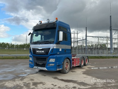 2016 MAN TGX 28.560 6x2 Ciągnik siodłowy T/A z kabiną sypialną