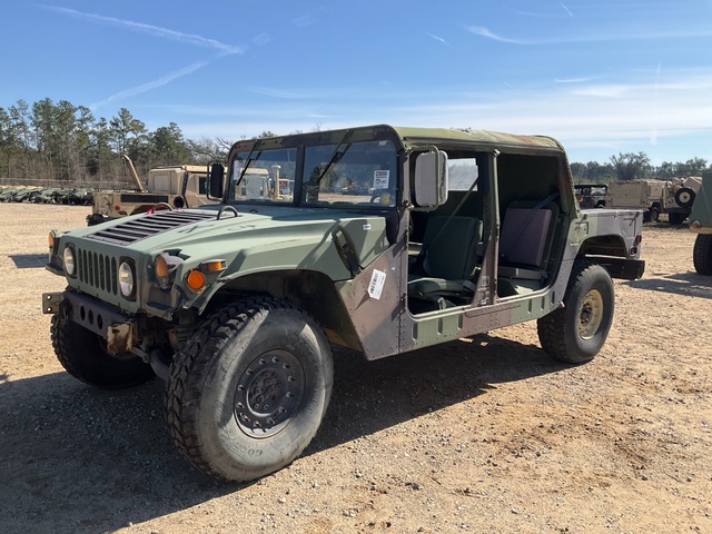 2006 AM General M1097R1 HMMWV 4 Door Soft Top w/Truck Body