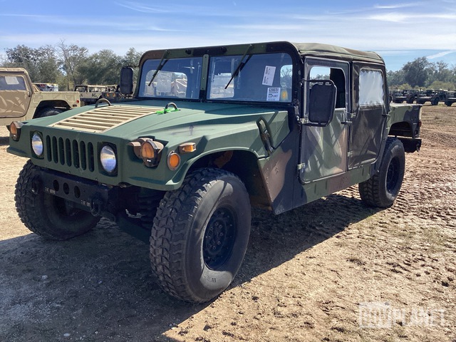 2008 AM General M1097R1 HMMWV 4 Door Soft Top w/Truck Body