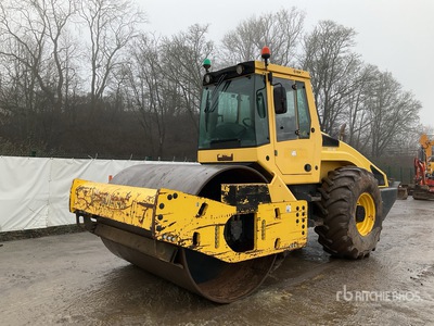 2014 Bomag BW213DH-4 Smooth Drum Compactor