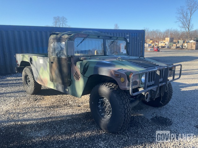 2002 AM General M1097A2 HMMWV 2 Door Soft Top w/Truck Body