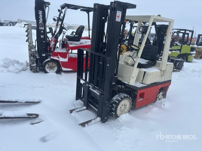 Nissan CPH02A25V 4300 lb Cushion Tire Forklift