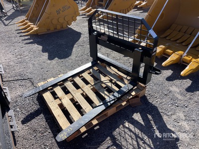 JBX 4000 48 in Skid Steer Forks (Unused)