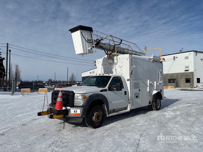 1999 Telelift TTS-25-2002 FBH 26 ft on 2011 Ford F-550 4x2 Nacelle élévatrice montée sur fourgon