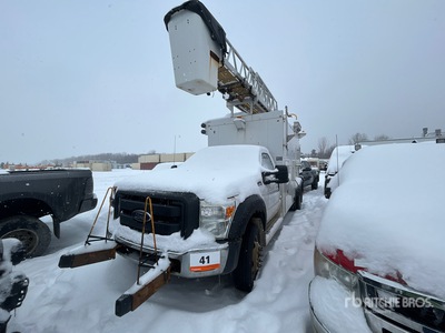2012 RH RH41 37 ft on 2012 Ford F-550 XL 4x2 Van Mounted Aerial Lift (Inoperable)