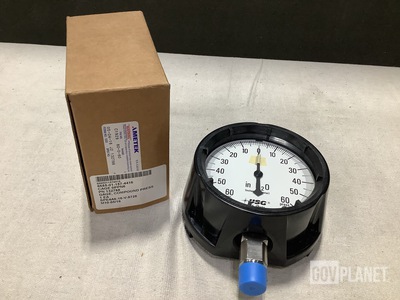 (33) Ametek 132788 Dial Indicating Vacuum-Pressure Gages