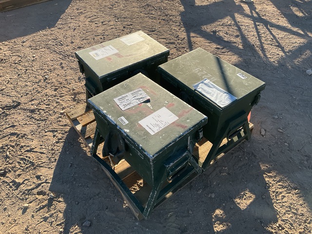 (3) Cecom SUA 60-40 Universal Adapters