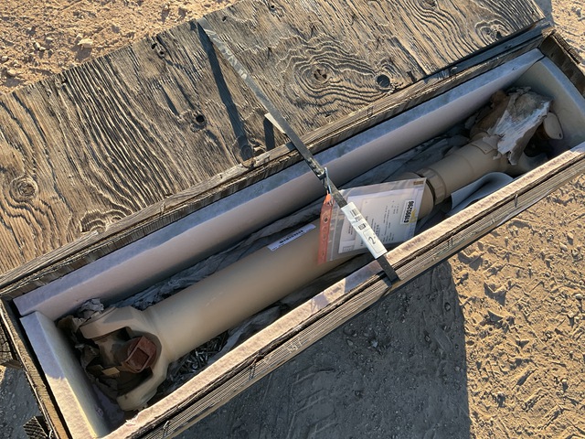 (4) Oshkosh 3839294 Driveshafts