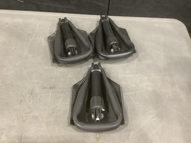 (364) Entrenching Hand Tools