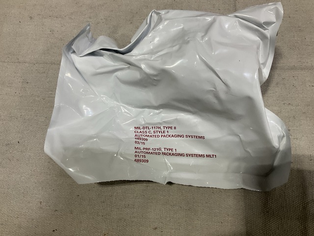 (72) Pioneer Industries P413009 Sleeve Bushings