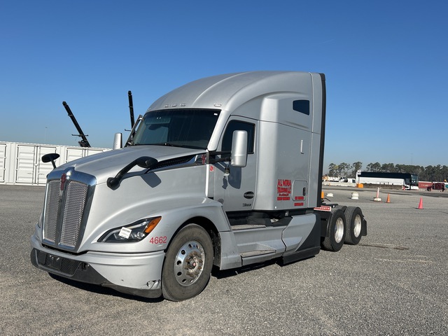 2024 Kenworth T680 6x4 T/A Sleeper Truck Tractor