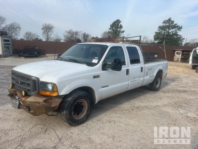 2000 Ford F-350 XL 4x2 Crew Cab Pickup