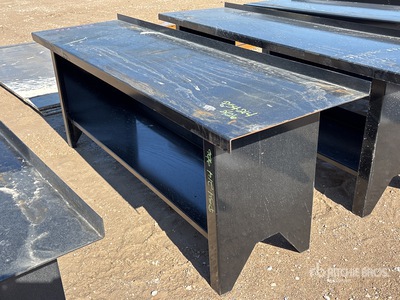 2025 Kit Containers WB-90-243 26 in x 90 in Steel Panca da Lavoro (Unused)