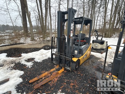 2018 Cat MH 2ET3000 3150 lb Electric Forklift