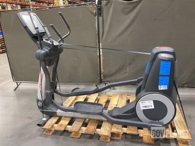 Life Fitness 95X Elliptical