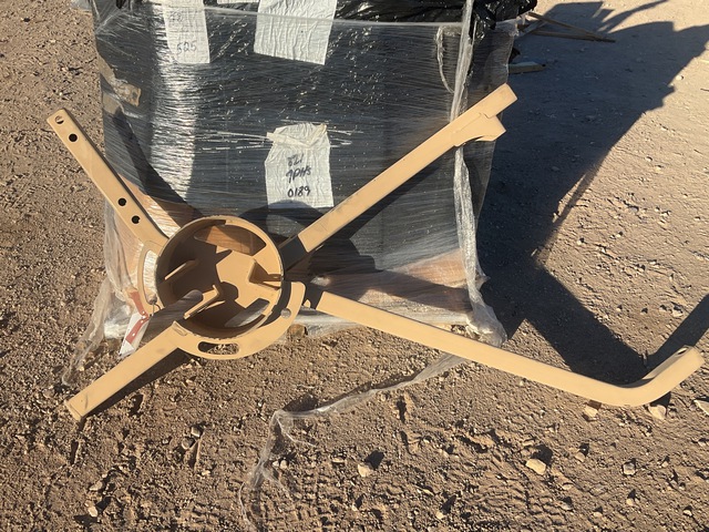 (5) Oshkosh 3981470 Spare Tire Retainers