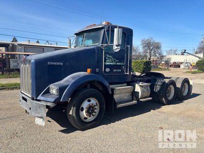 2010 Kenworth T800 6x4 T/A Day Cab Truck Tractor