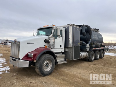2014 Kenworth T800 8x4 Vacuum Excavator Truck