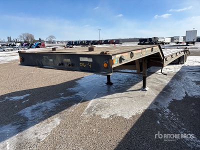 2002 Fontaine 46 ft T/A Single Drop ステップデッキトレーラー