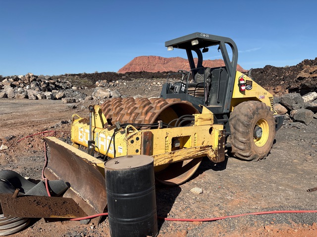 2002 Bomag BW213PDH-3 Padfoot Drum Compactor (Inoperable)