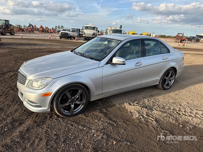 2012 Mercedes-Benz C300 AWD Luxury 4 matic Automobile